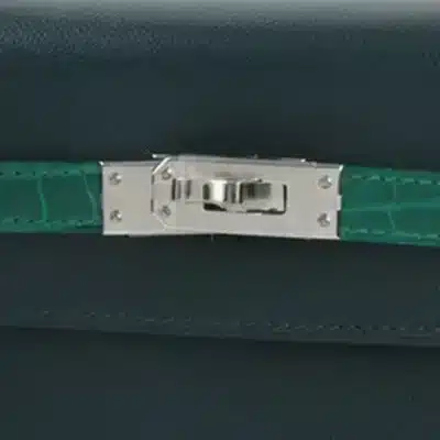 Hermès 2023 Kelly 25 Vert Emeraude and Vert Cypress Madame & Shiny Niloticus Crocodile Palladium Hardware Lushentic Replica