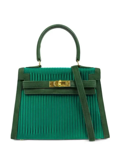 Hermès Vintage 1990 Mini Kelly 20 Emerald Green Silk Satin & Suede Gold Hardware