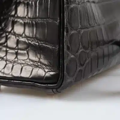 Hermès Rare Collectible Kelly 25 Retourne Graphite Matte Niloticus Crocodile detail2